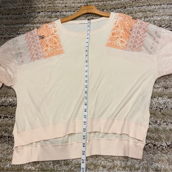 We The Free People Small Feelin It Top Alabaster Combo Oversized Shirt - Picture 10 of 11